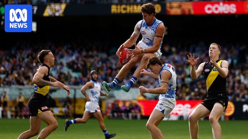 Bulldogs get the points at Docklands amid big injury worries for Saints