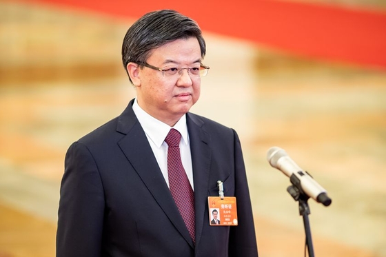 人事观察｜61岁河北省委原书记倪岳峰转岗全国人大