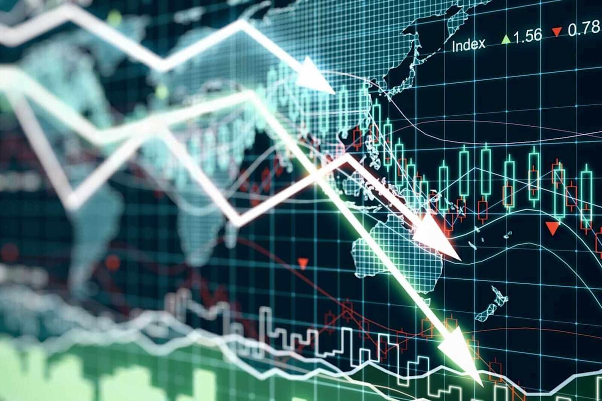 Is Negative Sentiment in Bonds a Reason to Buy?