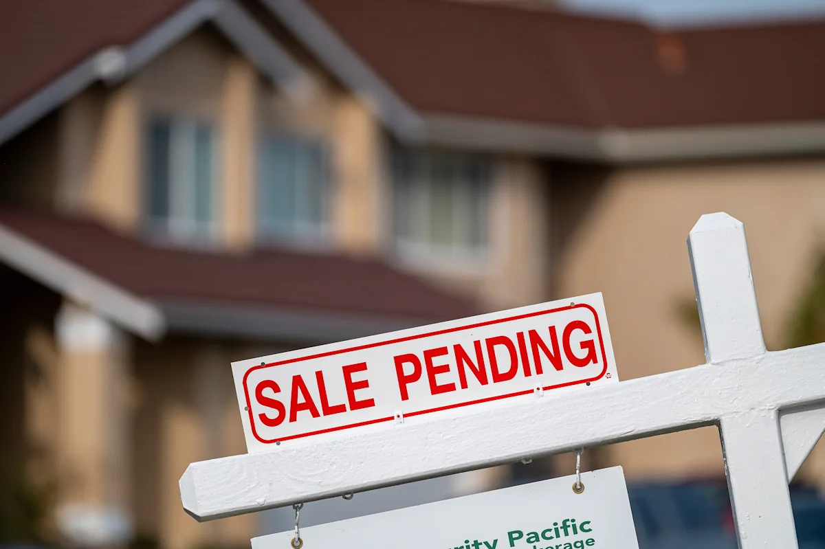 More homes went under contract in 'late spring buyer rush'