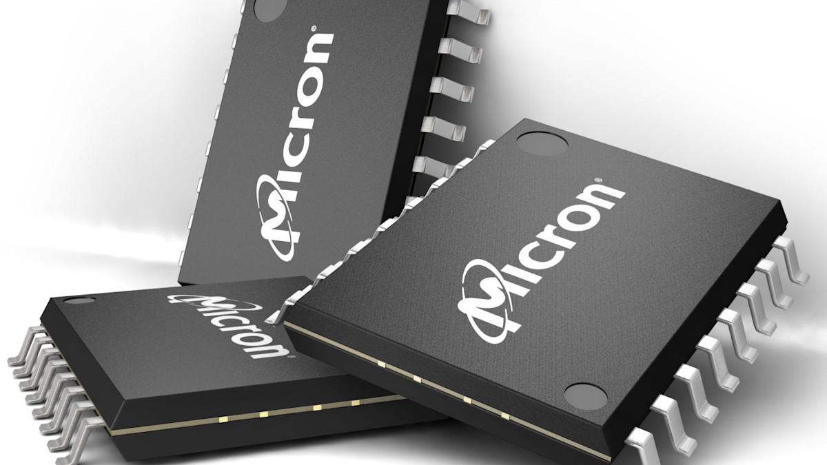 Micron Is Up 698% in a Year. These 3 Stocks Under $15 Ride the Same AI Memory Wave Before Wall Street Notices