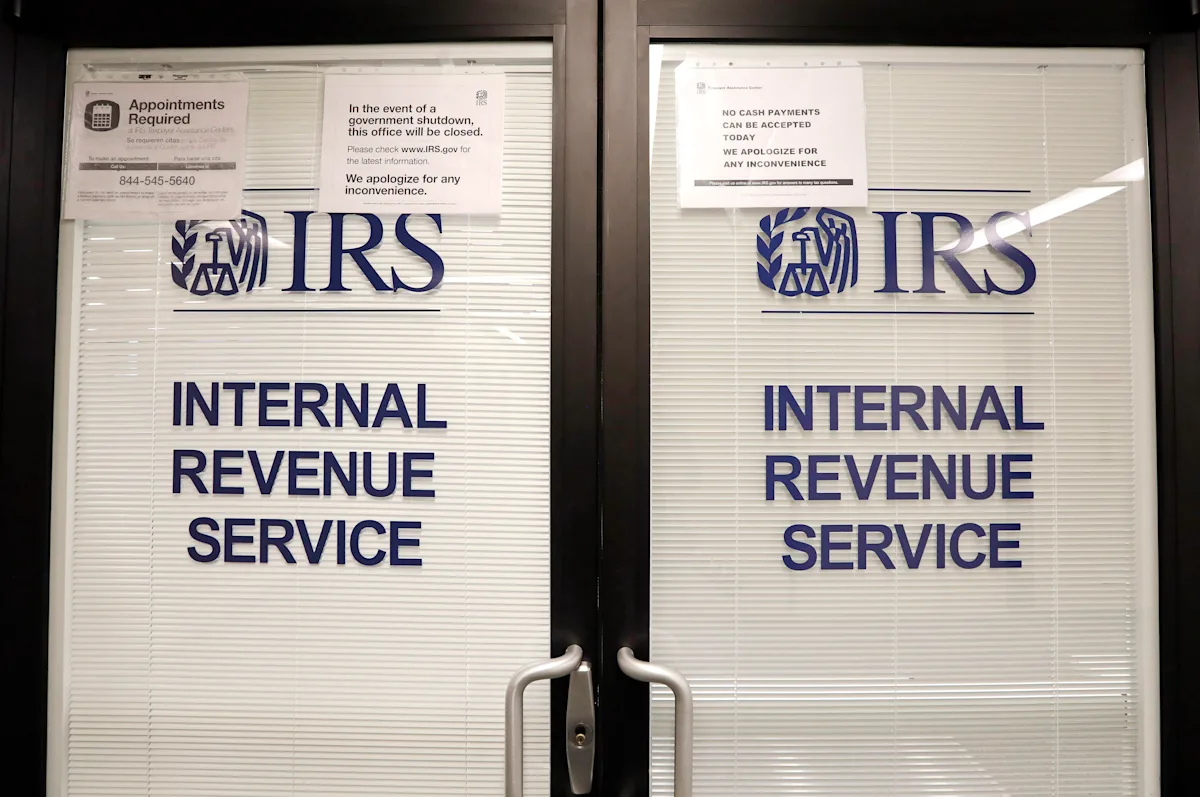 IRS website visits soar with just a month left to file
