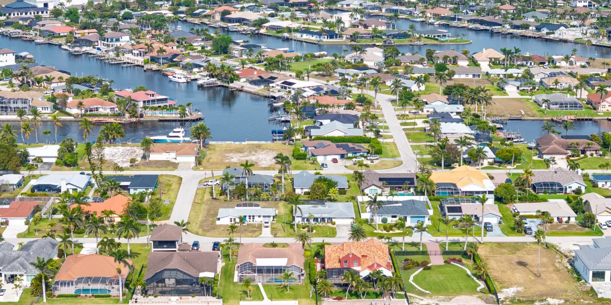 The 'affordability economy' has created a housing market nobody predicted: Prices collapsing in the Sun Belt, soaring in the Rust Belt - Fortune