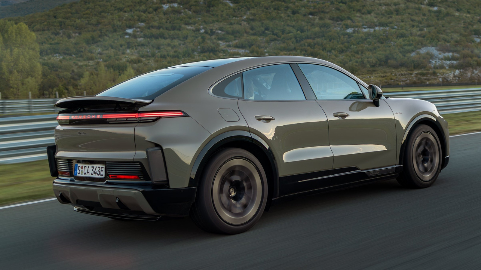 2026 Porsche Cayenne Coupe Electric Is Here Because 40% Of Cayenne Buyers Go For The Coupe - Jalopnik