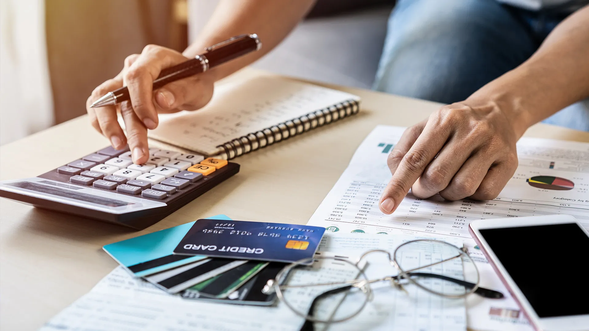 Credit Card Balances at Pace with Inflation: Whitney