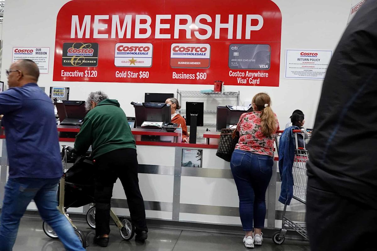 Tech Stocks Plunge. Meanwhile, Costco Surged to All-Time Highs.