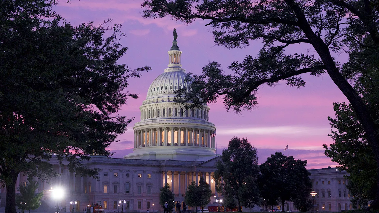 Federal budget deficit on track to surpass $2T this fiscal year as spending outpaces revenue - Fox Business