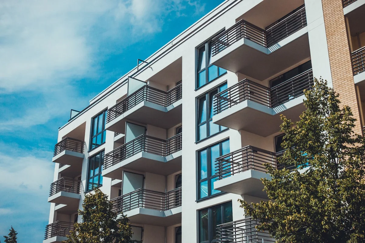 Vivmark Residential Stock: Analyst Estimates & Ratings