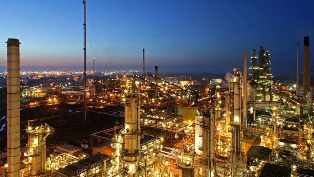 Oil Shortage Pain Begins for Asia