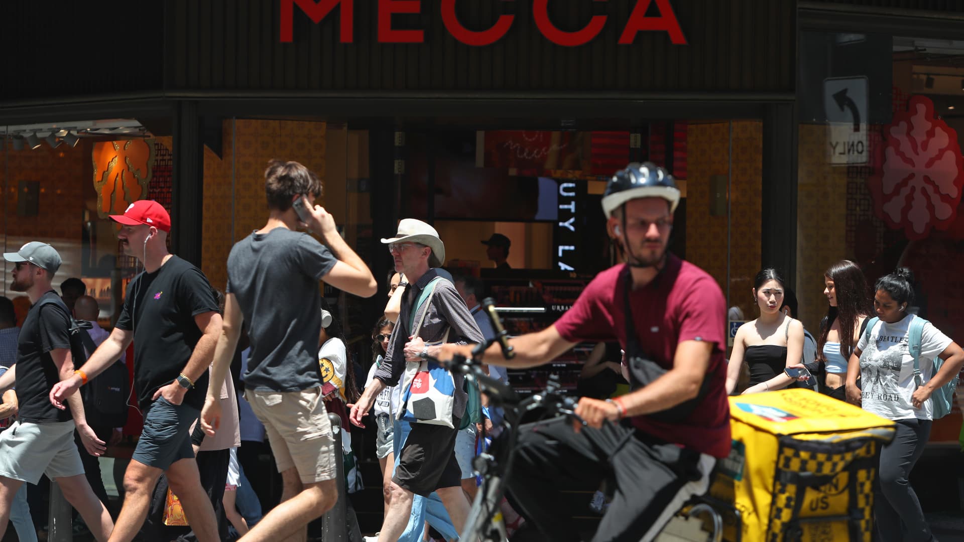 Australia reports lower-than-expected first-quarter inflation — but price rise highest in 2 years - CNBC