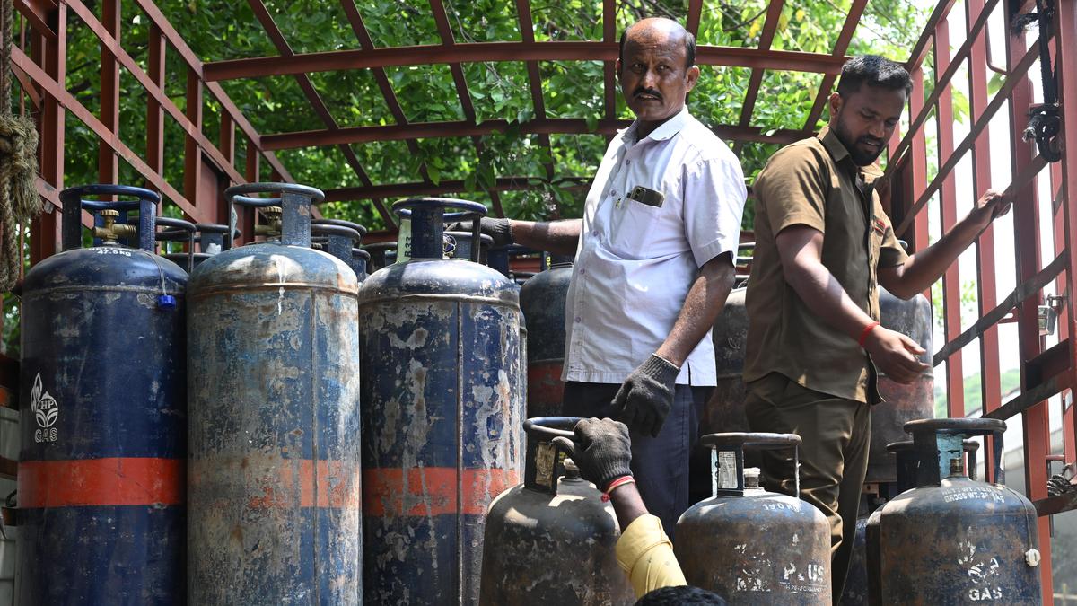 Prices of Commercial LPG, 5-kg free trade LPG hiked