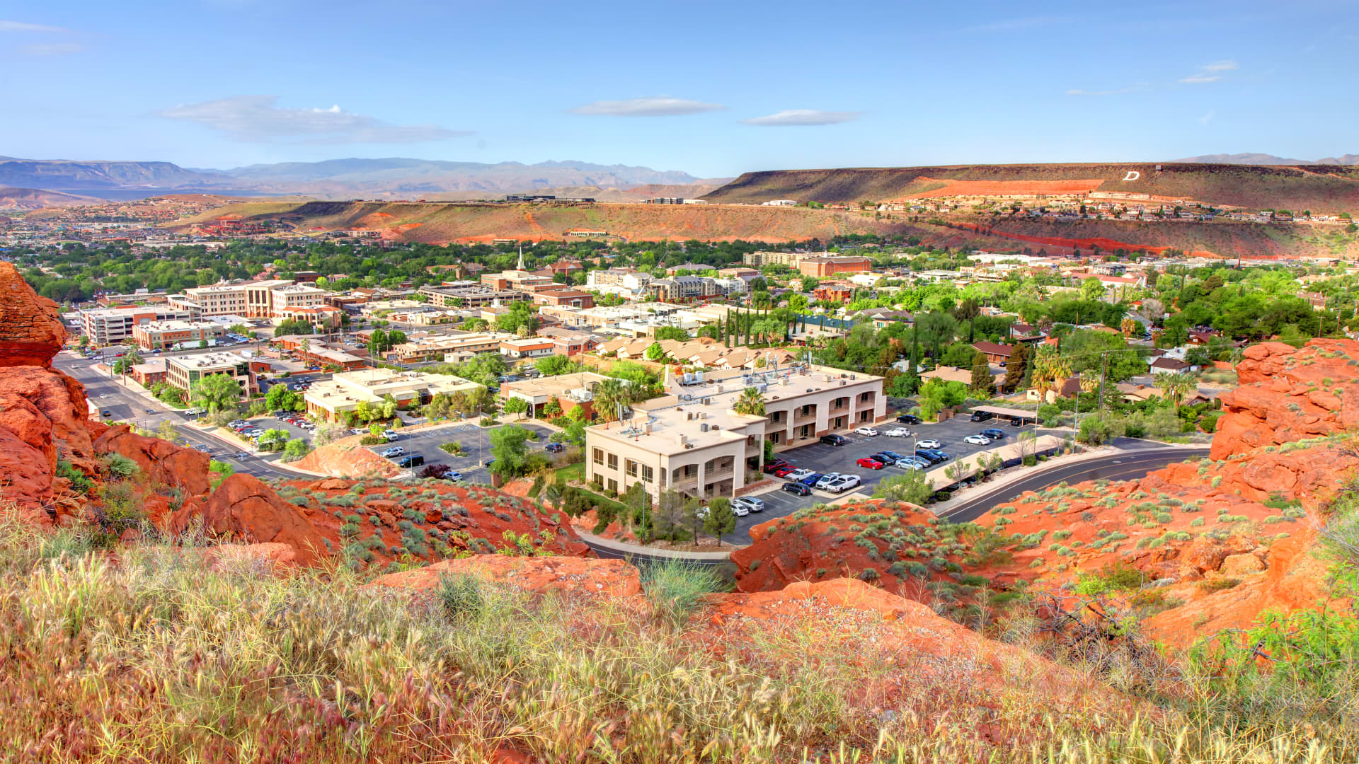 Where commercial real estate demand is the highest, according to new data - CNBC