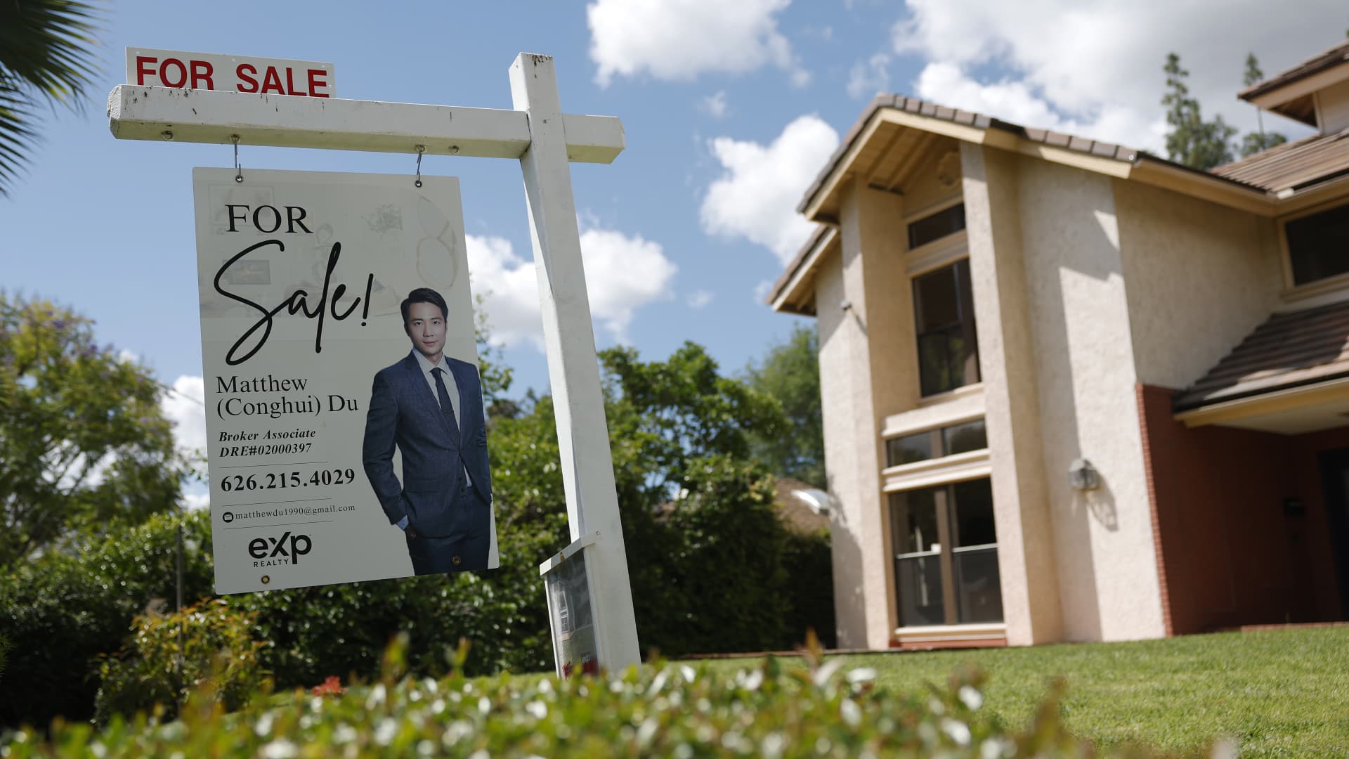 June home sales disappoint as prices reach an all-time high - CNBC