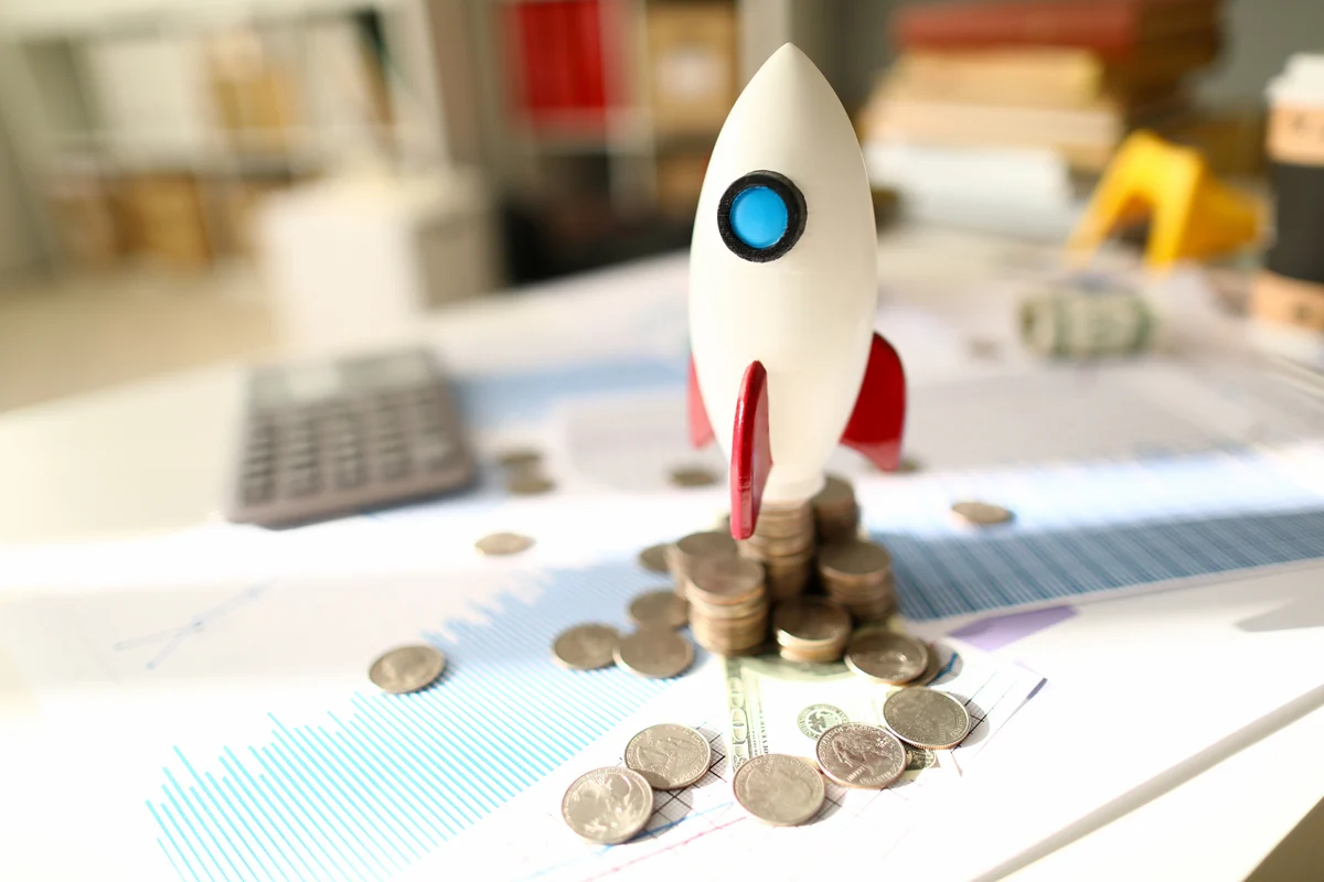 Prediction: The SpaceX IPO Will Be the Greatest Fleecing of Retail Investors We've Ever Witnessed - Yahoo Finance