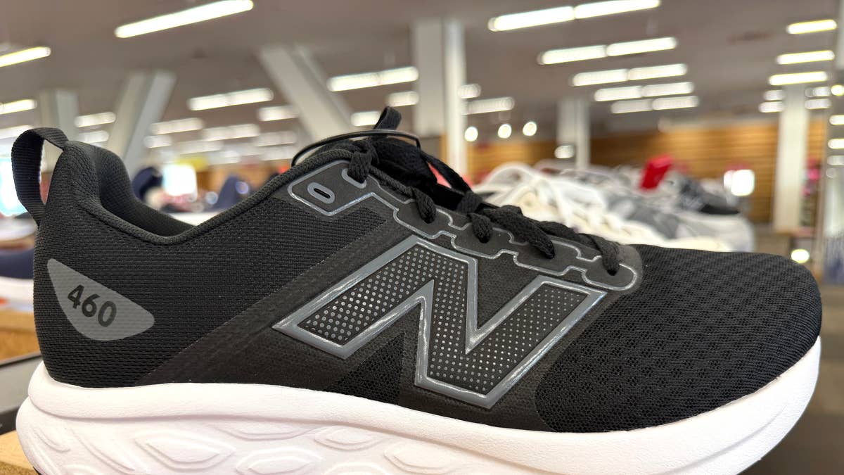 National mall footwear giant closes 82 stores as shoppers trade up