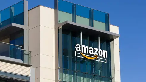Glitch or test? Amazon briefly offered unlimited free shipping to Israel for Prime me