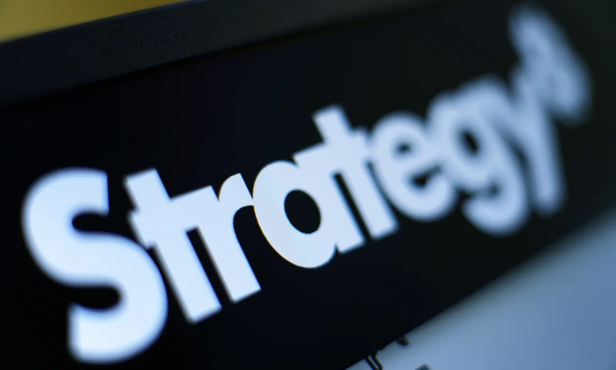 Strategy’s Stock Falls 44% In June As Bitcoin Crumbles