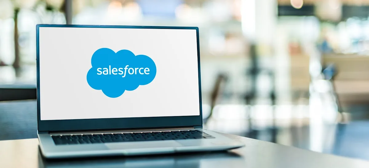 Are Wall Street Analysts Predicting Salesforce Stock Will Climb or Sink?
