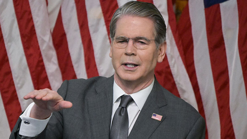 Scott Bessent urges Americans to stop letting the IRS hold their cash: 'automatic real wage increase' awaits