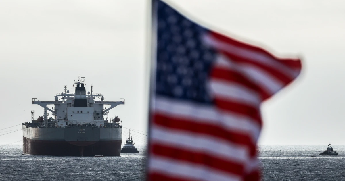 U.S. oil soars past $100 a barrel, as Iran war shows no signs of ending soon