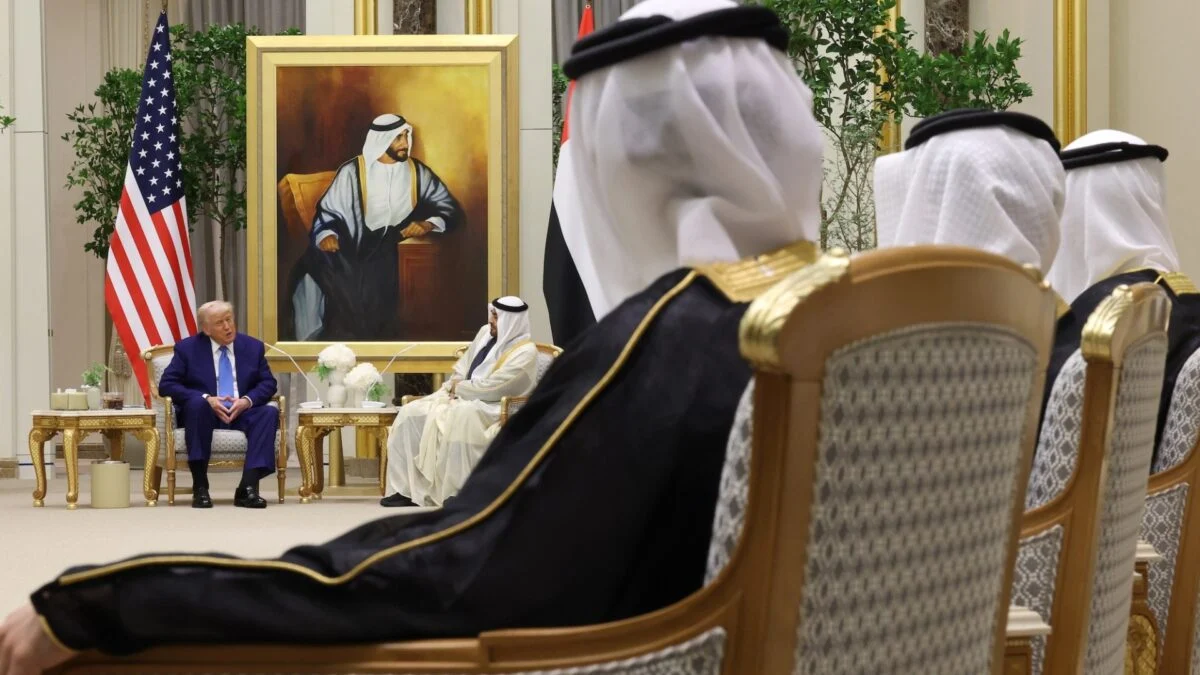 More Corruption Allegations Levied at Trump Over Newly Revealed UAE Crypto Deal - Gizmodo