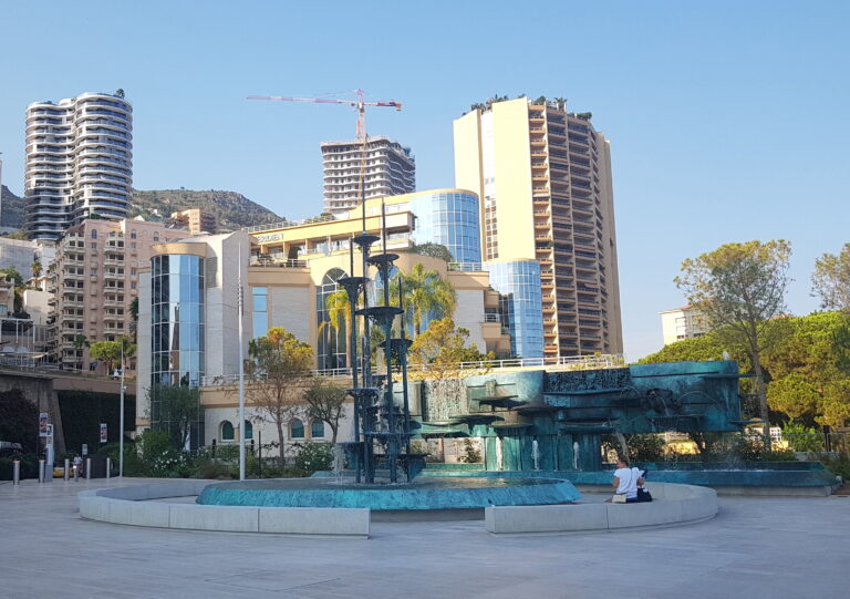 BofA Lowers its Price Target on KKR & Co. Inc. (KKR) to $160 but Maintained a Buy Rating