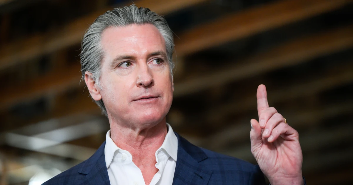 Gavin Newsom takes a populist turn on AI ahead of a possible 2028 presidential run