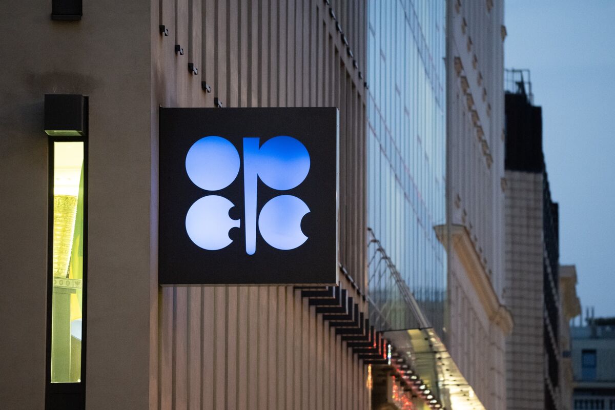OPEC+ Turns to Dallas Based Consultant for Capacity Review