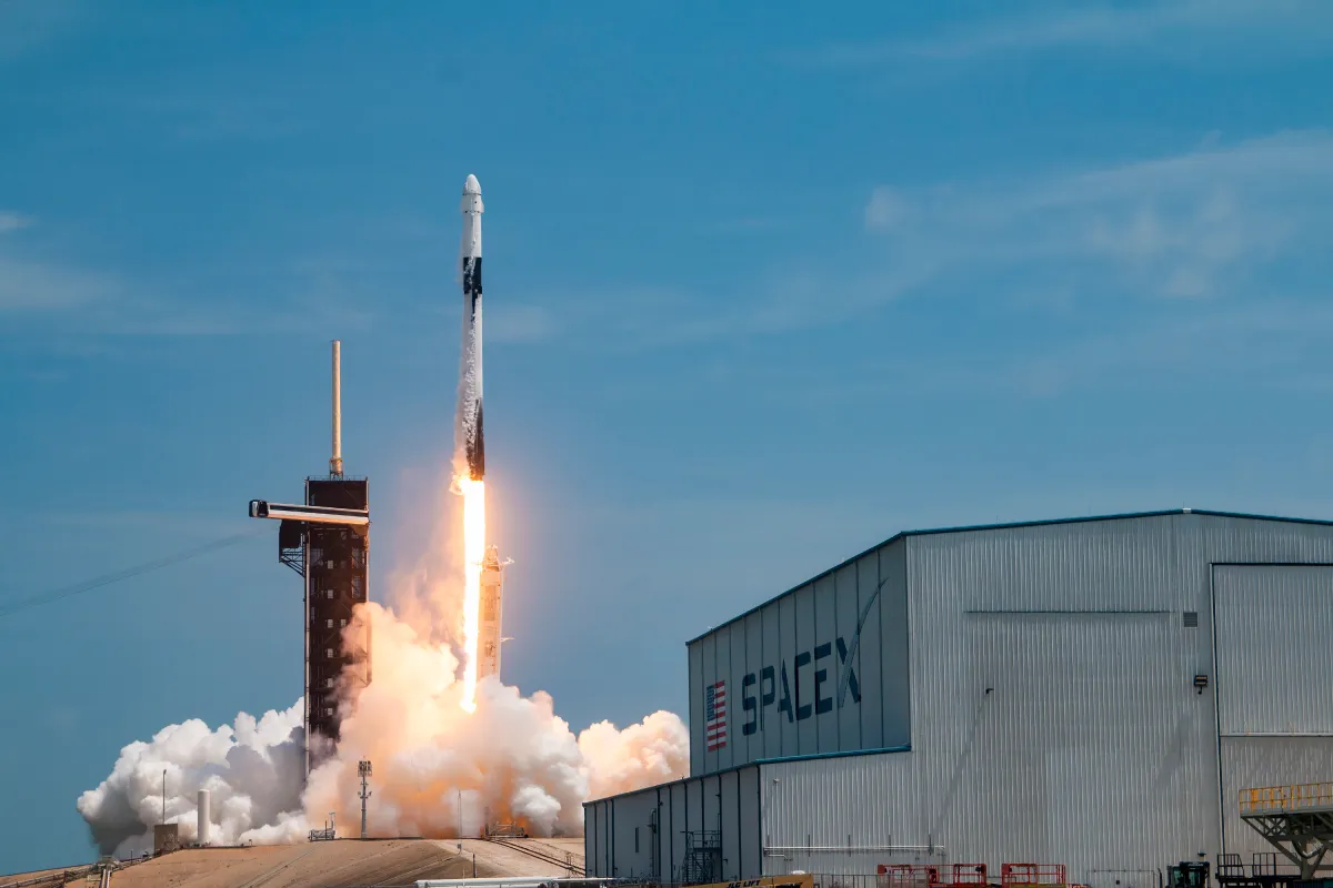SpaceX awarded $6.45B in Space Force contracts ahead of IPO - TechCrunch