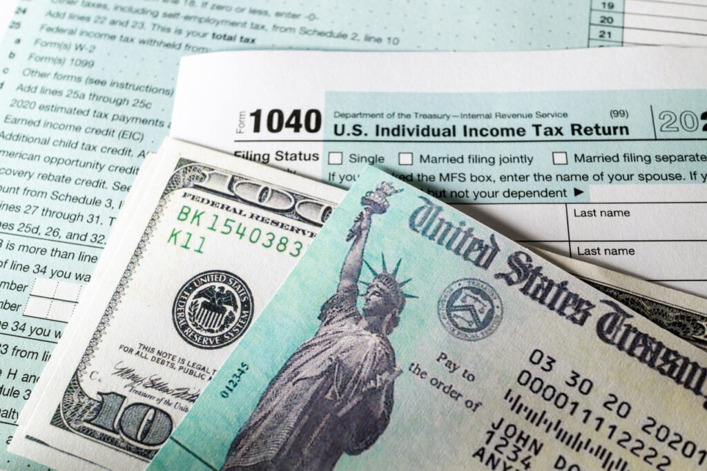 Her Estranged Husband Filed A Joint Tax Return Using Her SSN Without Permission And Took The $14K Refund. 'Why Am I The One Fixing This?'