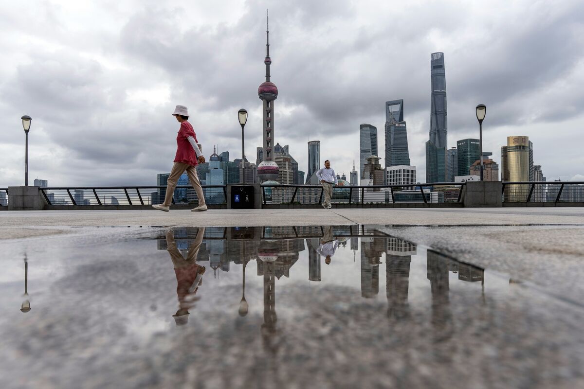 China Revives Free-Trade-Zone Bond Market After Crackdown