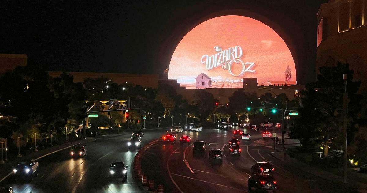 The Sphere, 'The Wizard of Oz' and the power of nostalgia to lure moviegoers