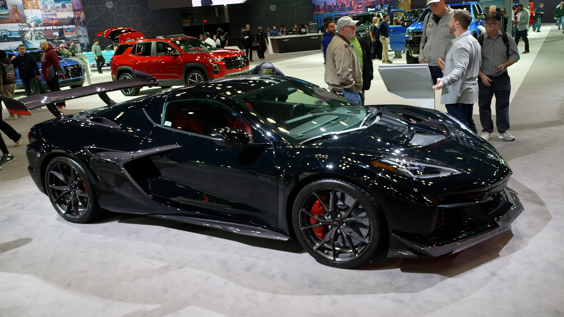 Walk the Intl. NYC Auto Show with a Gearhead 