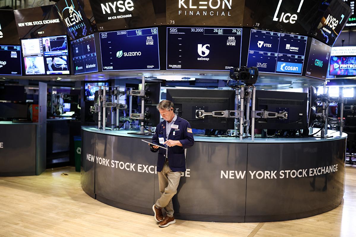 Wall Street strategists say it's time to 'jump in' with tech stocks amid Iran ceasefire