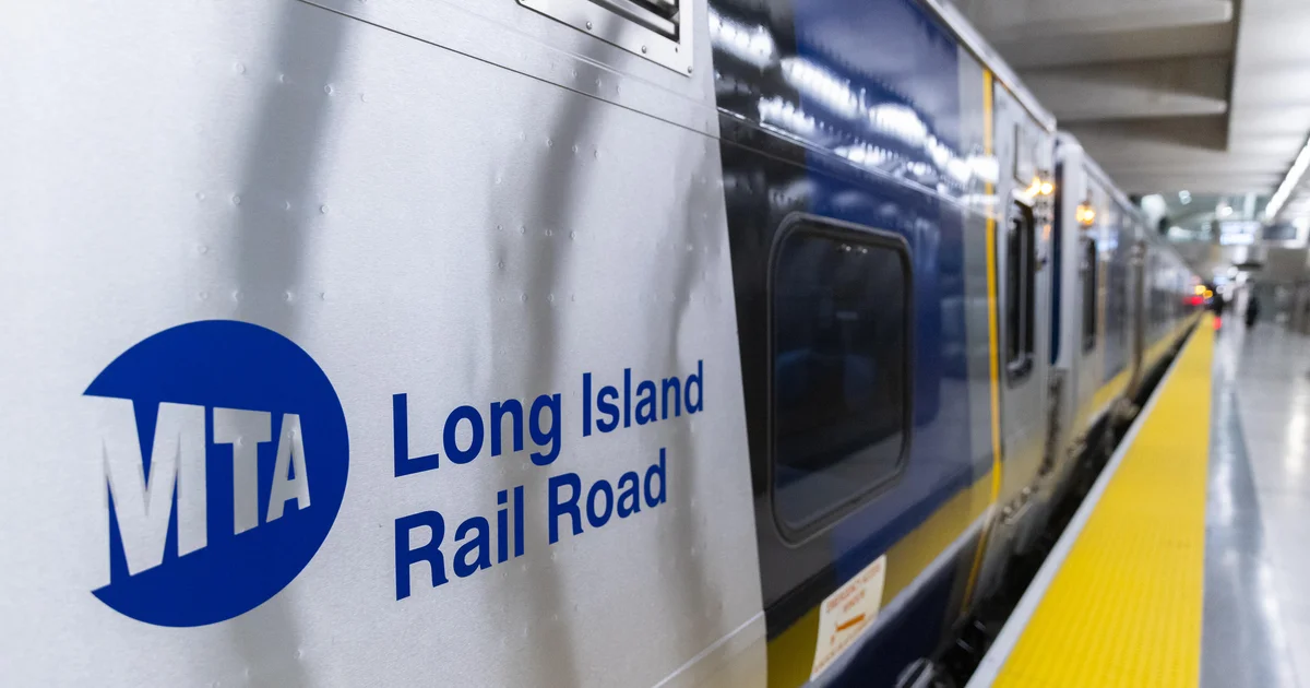 Long Island Rail Road strike to end as MTA, unions reach tentative deal - CBS News