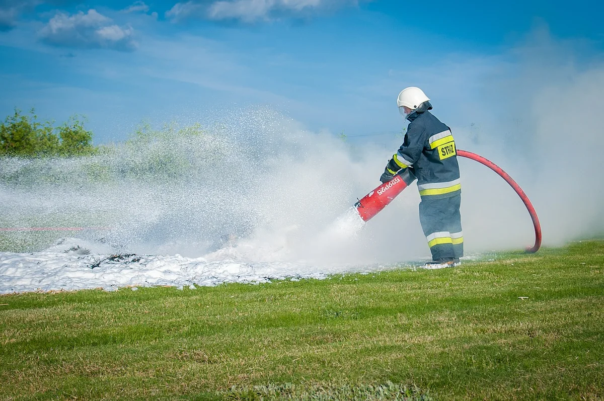 Is Perimeter Solutions, Inc. (PRM) A Good Stock To Buy Now?