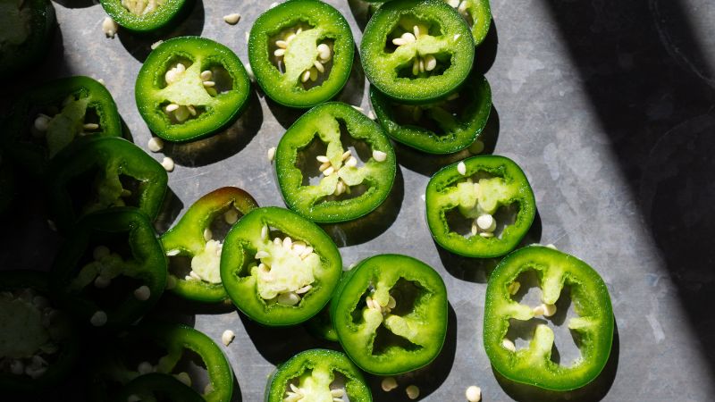 What eggs, jalapeños, chickens and chameleons have in common this summer: salmonella - CNN