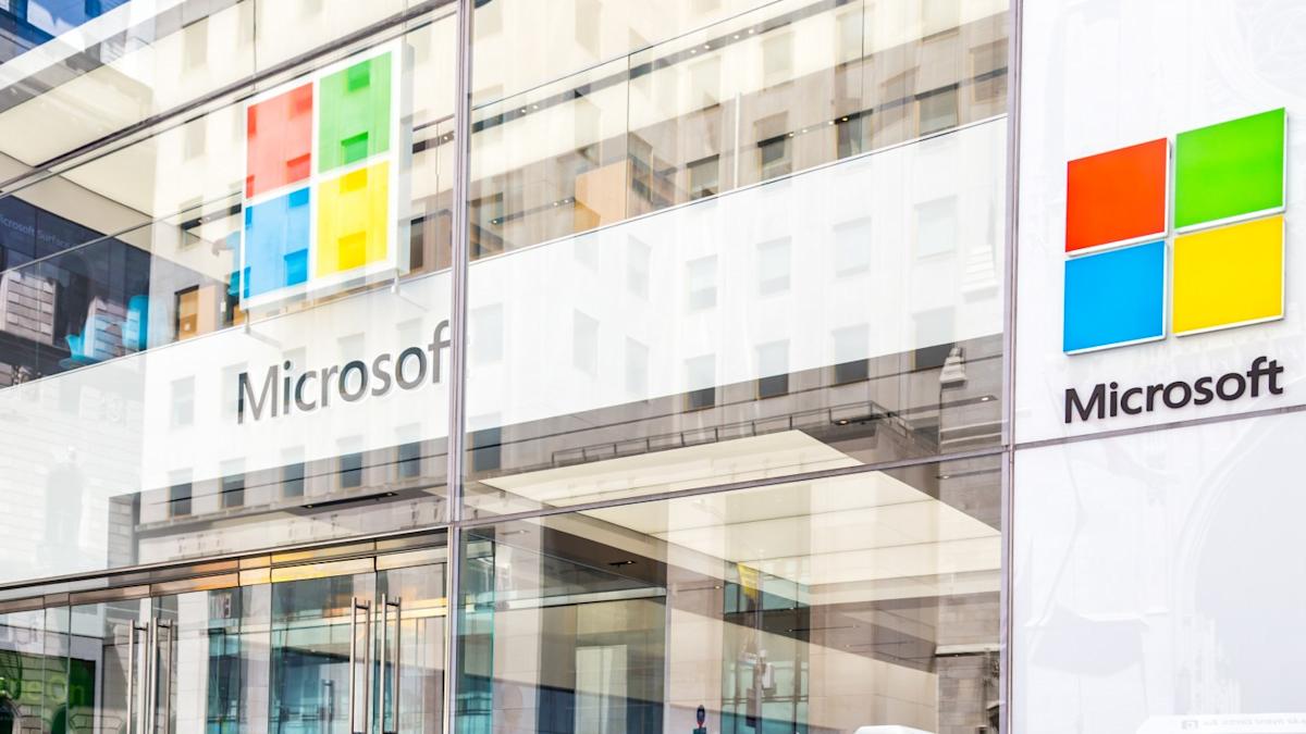 Microsoft Is Down 24% This Year While Spending $30B a Quarter on AI
