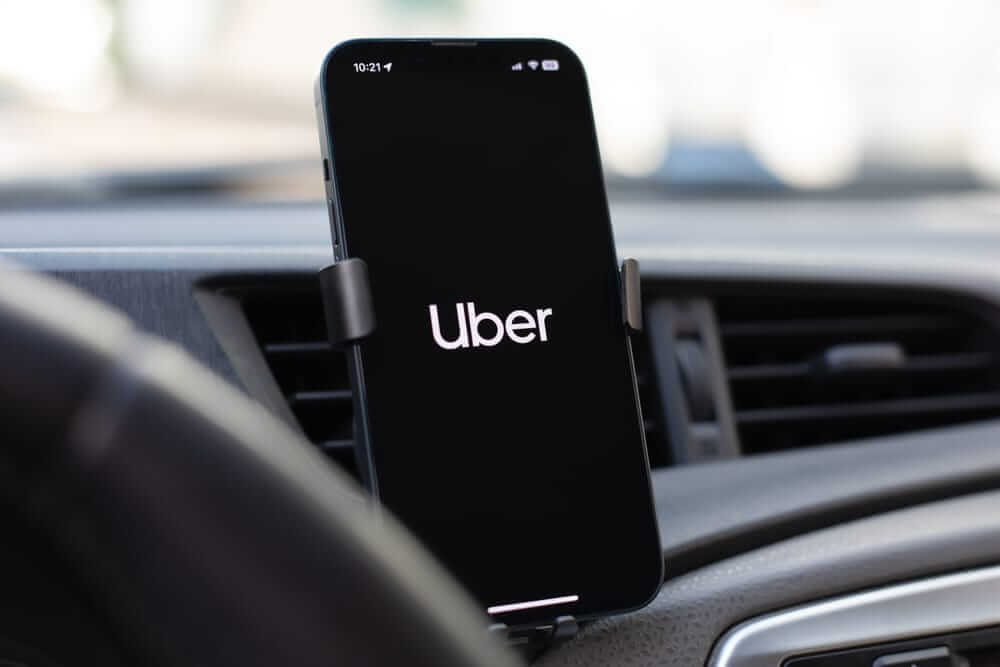 Uber Expands Robotaxi Empire With Nissan Deal. Is UBER a Buy Now?