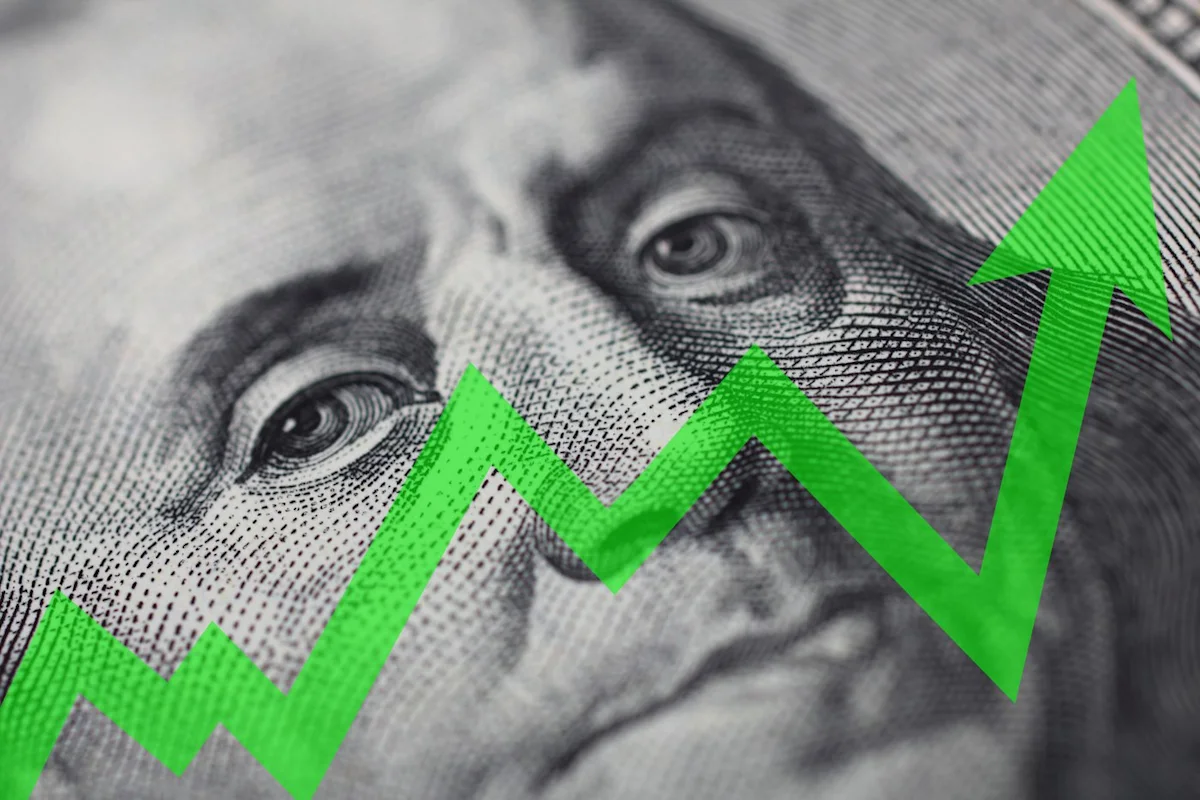 3 Top Tech Stocks for Long-Term Growth and Income