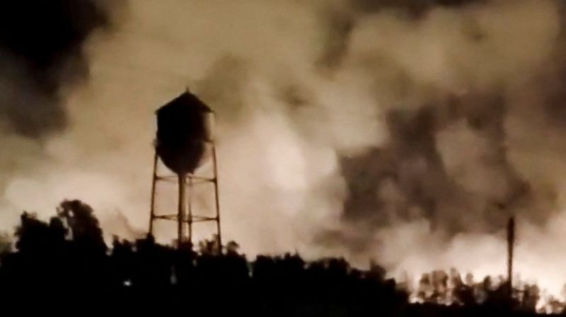 Live updates: Oil nears $100 as Red Sea attacks mark new escalation in Iran conflict - CNN