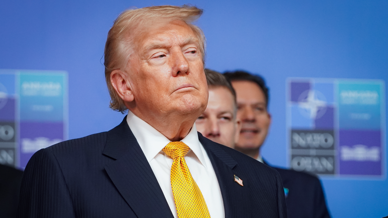 Trump-linked World Liberty crypto venture gets preliminary approval from currency comptroller - Fox Business