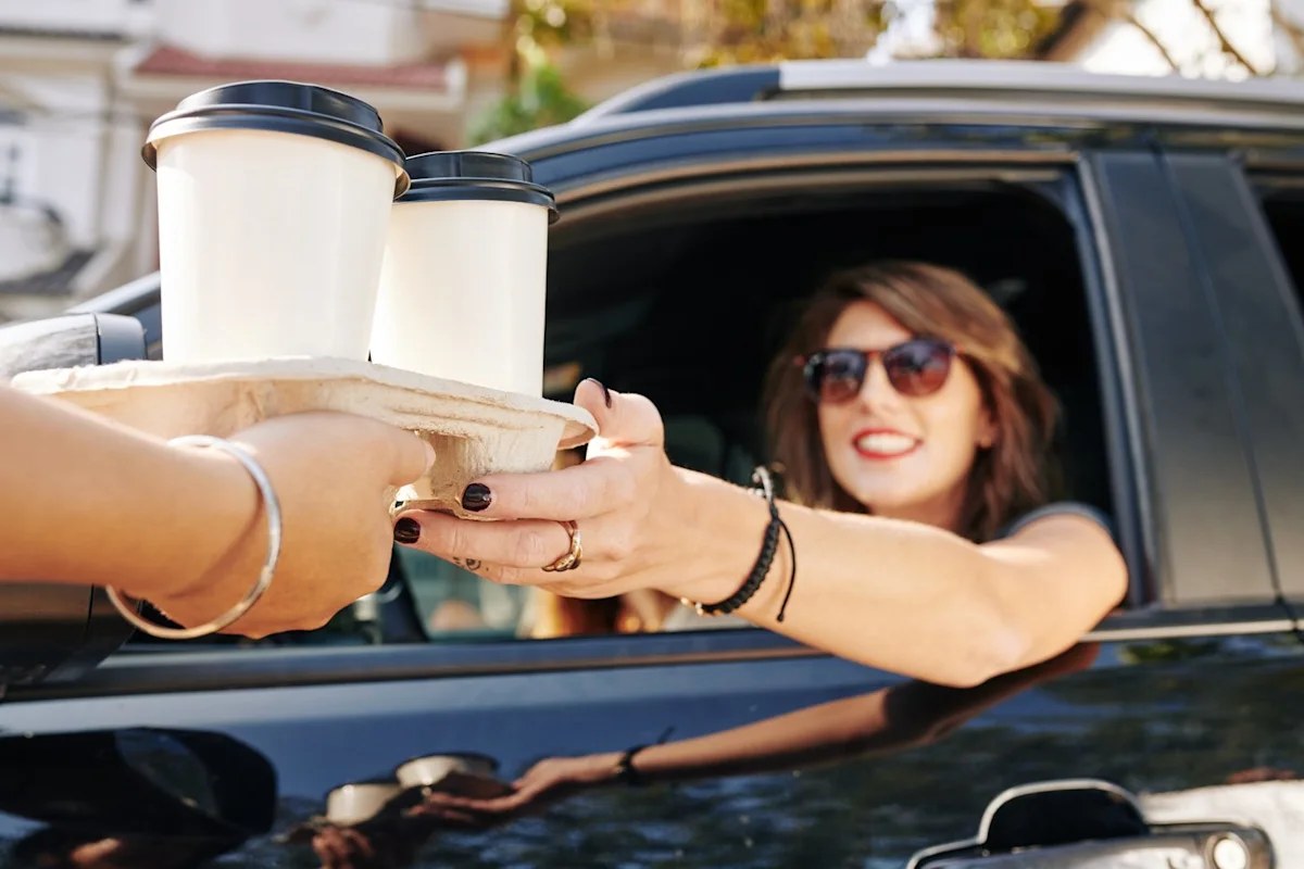 Starbucks Is Bouncing Back. Here's Why Dutch Bros Is Still the Better Long-Term Buy.