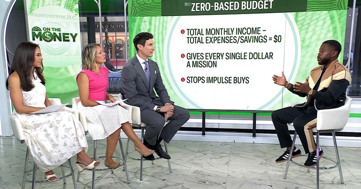 How to Build Financial Stability When Living Paycheck to Paycheck