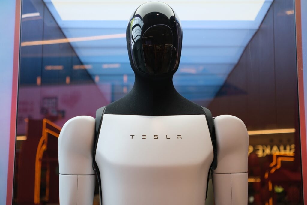 Elon Musk Sees $15 Trillion Optimus Upside — Tesla Investors Could Get A Piece For 'Free'