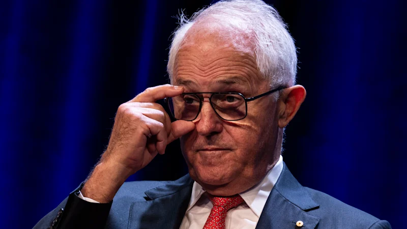 Treat Sky News like a ‘drunk raving at the moon’: Turnbull