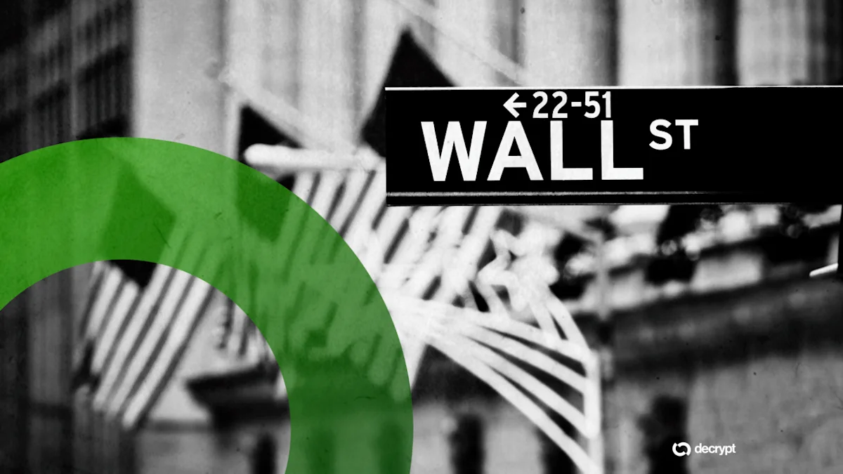 Bitcoin Tests Two-Week Low at $62K as Tech Stocks Waver on Wall Street