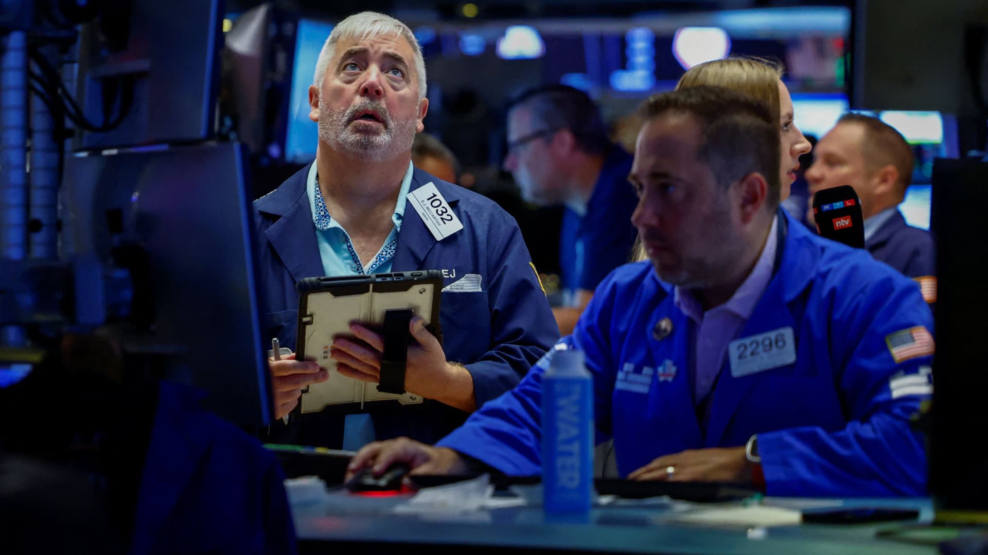 Stock futures are little changed after a steep sell-off sparked by a move back higher in Treasury yields: Live updates - CNBC