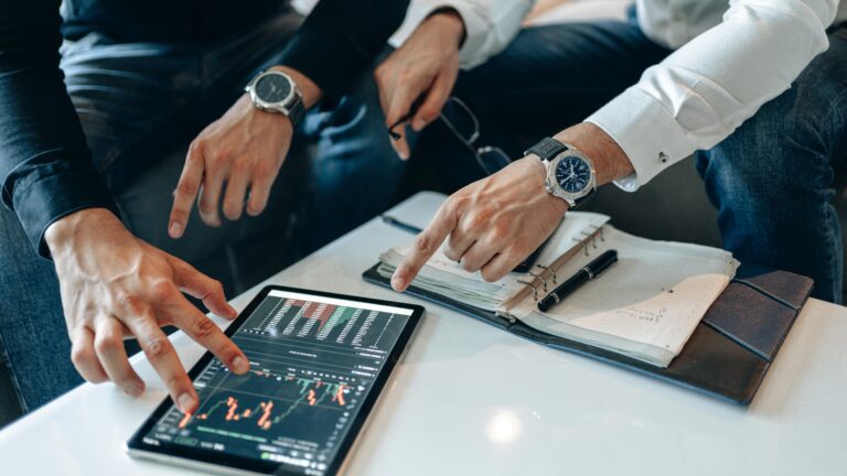 POET Tech (POET) Enters Strategic Joint Development, Supply Agreement with Lumilens