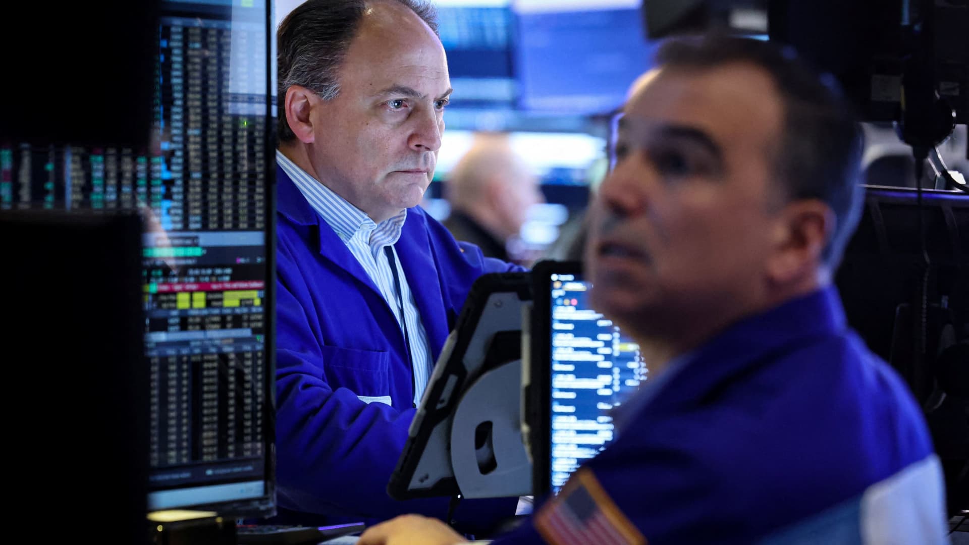 S&P 500 falls for a second day after AMD earnings, weak jobs data: Live updates - CNBC